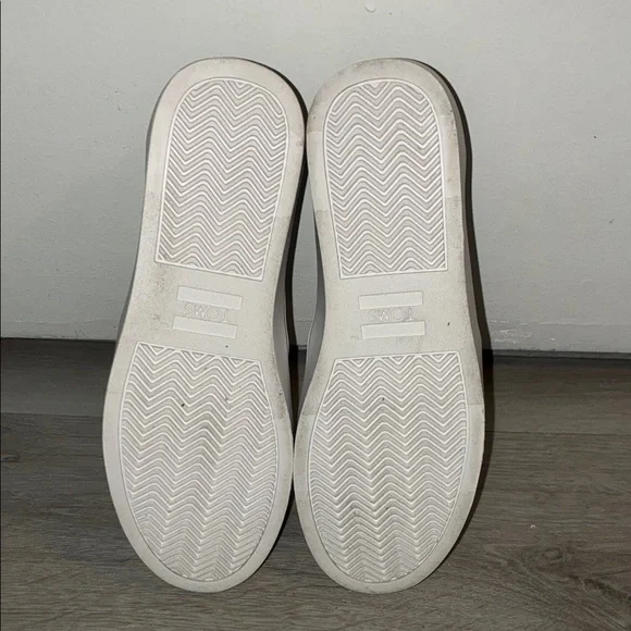 TOMS Earthwise Black Slip-On Sneakers – Women’s Size 6 - Picture 6 of 7